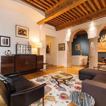 Dify Opera - De Apartamento *